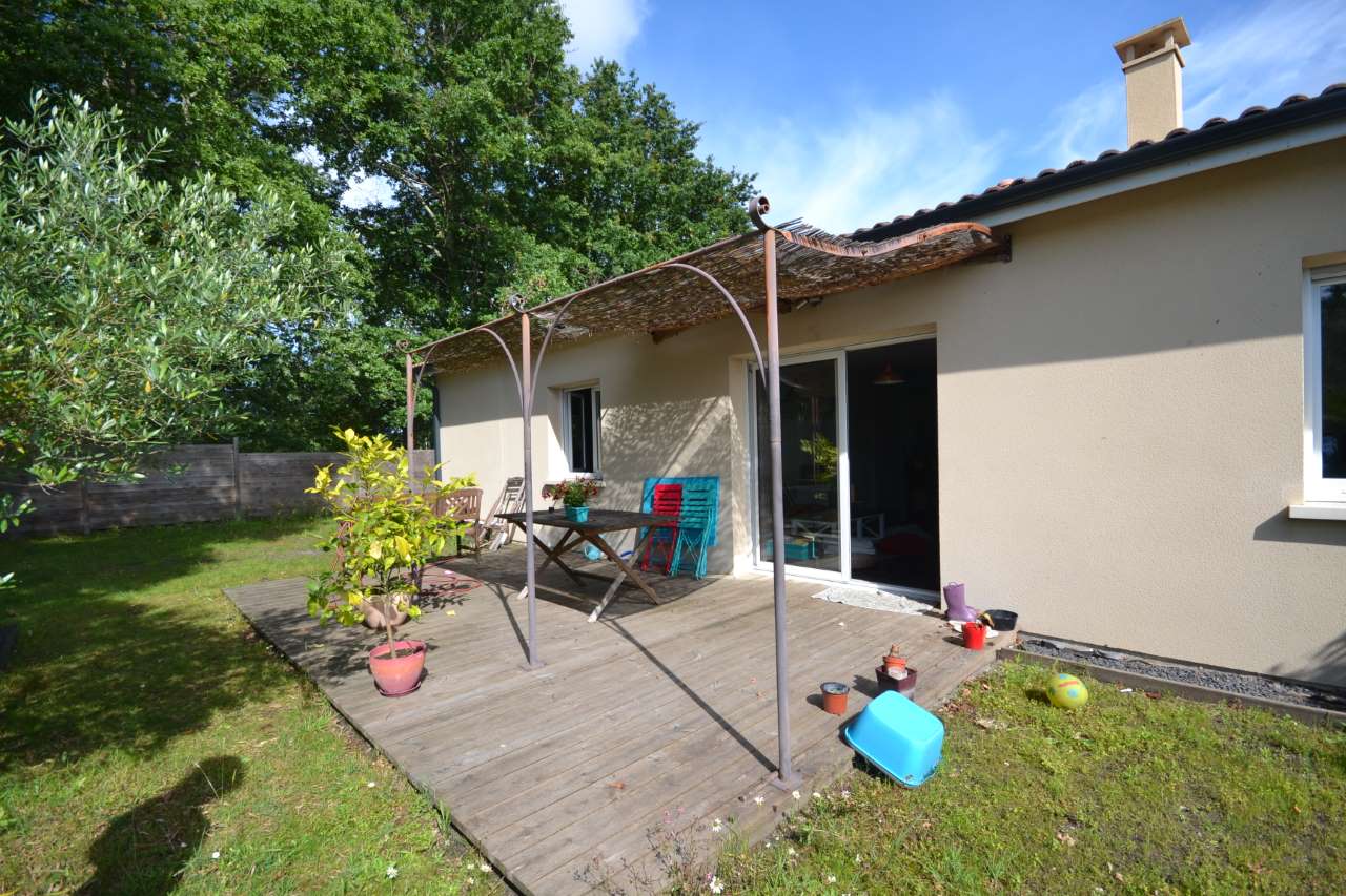 Terrasse - Maison 4 pièces à Martillac