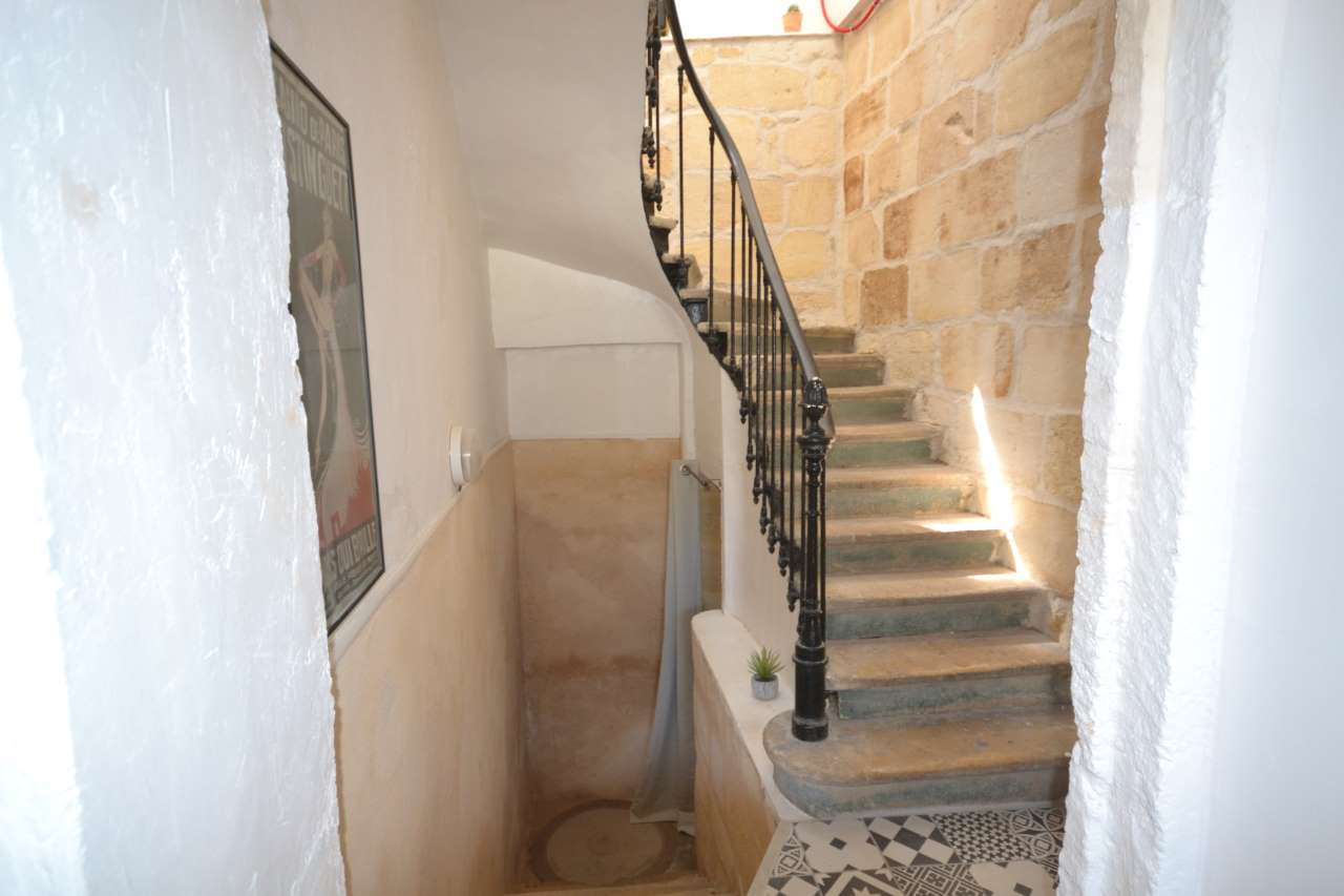 escalier - Appartement Bègles