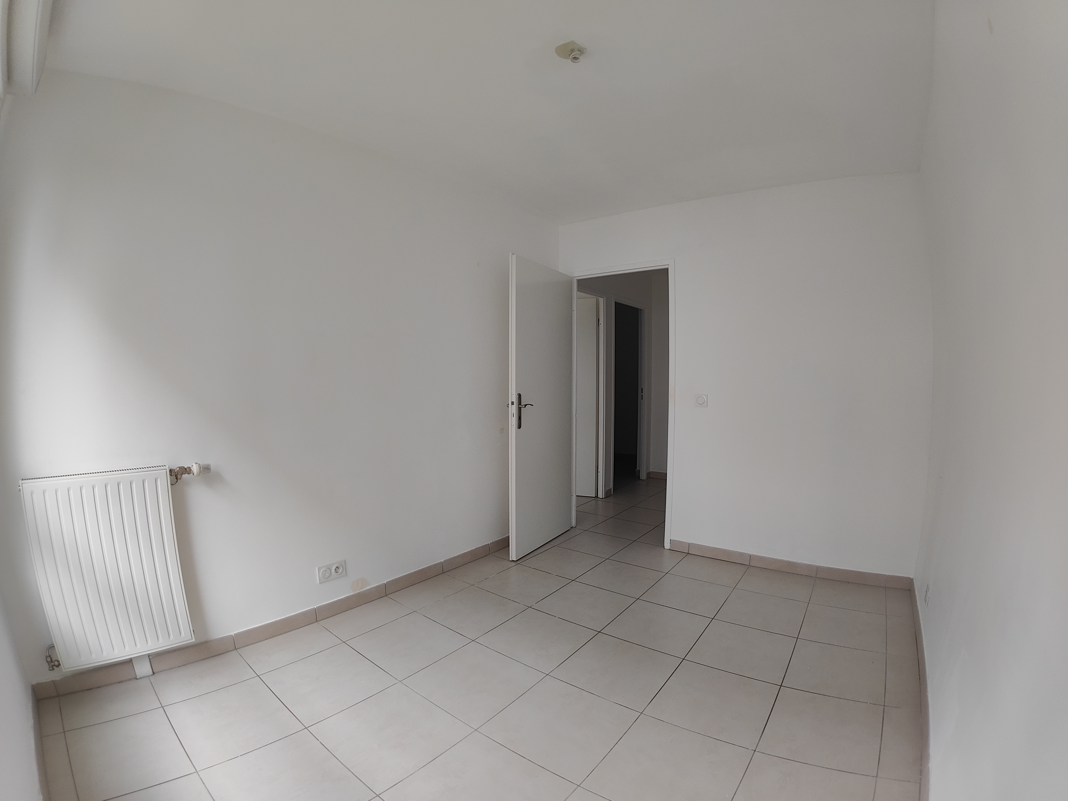 Chambre 2 - Appartement 3 pièces Cachan