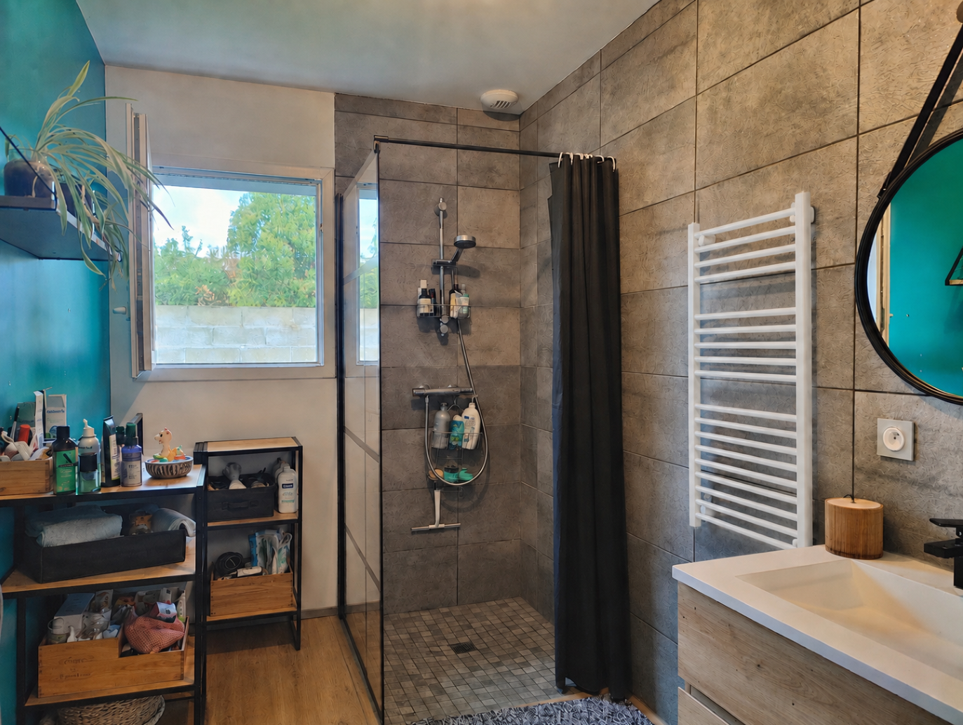 Salle d'eau-Maison 110 m²  Portets
