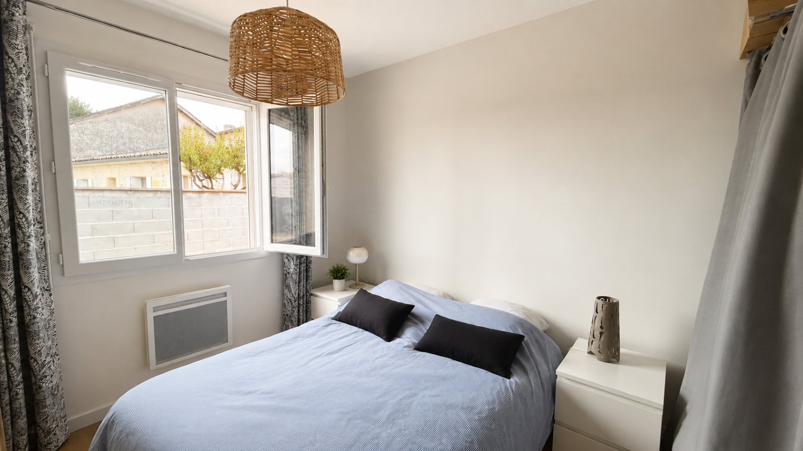 chambre - Maison 110 m²  Portets