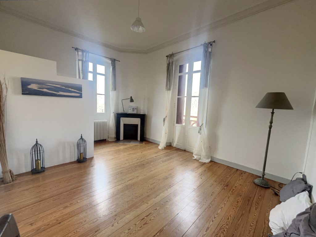 chambre 2-Appartement 102 m²  Arcachon