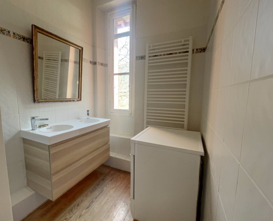 Salle de bain - Appartement 102 m²  Arcachon