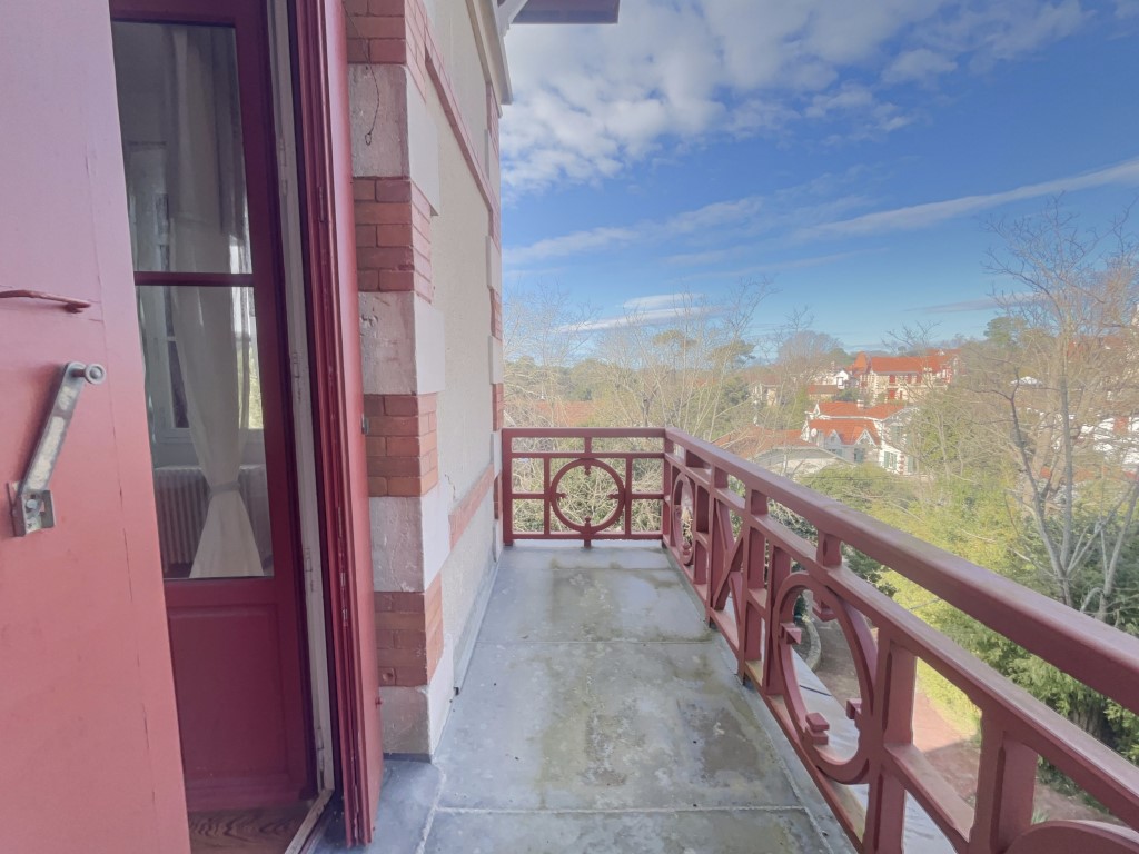 Balcon-Appartement 102 m²  Arcachon